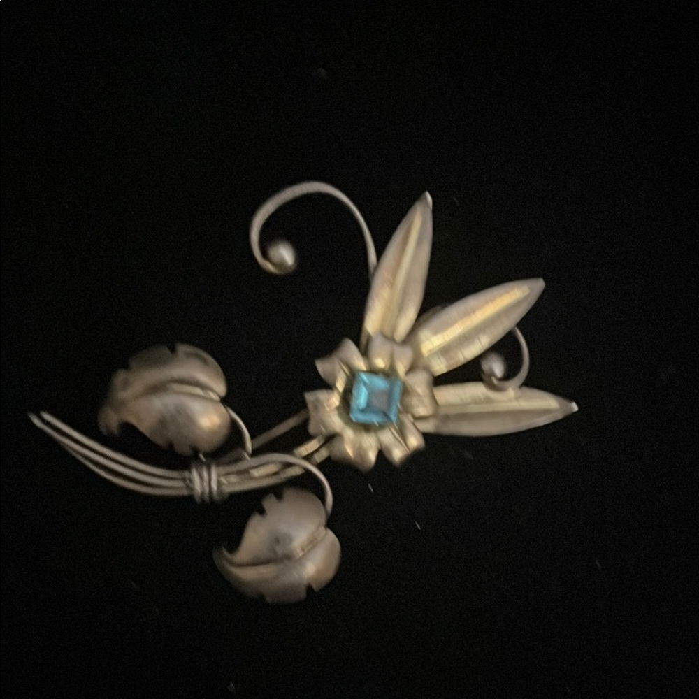 Silver and Blue Floral Brooch with Gemstone Accent. Vintage